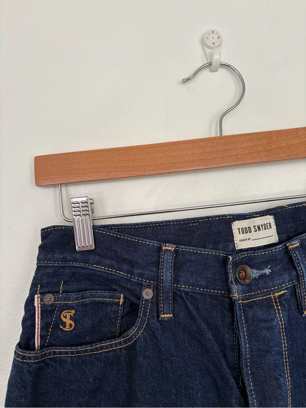 Todd Snyder || Slim Selvedge Jean in Rinse Wash Indigo Dark Blue 30x30